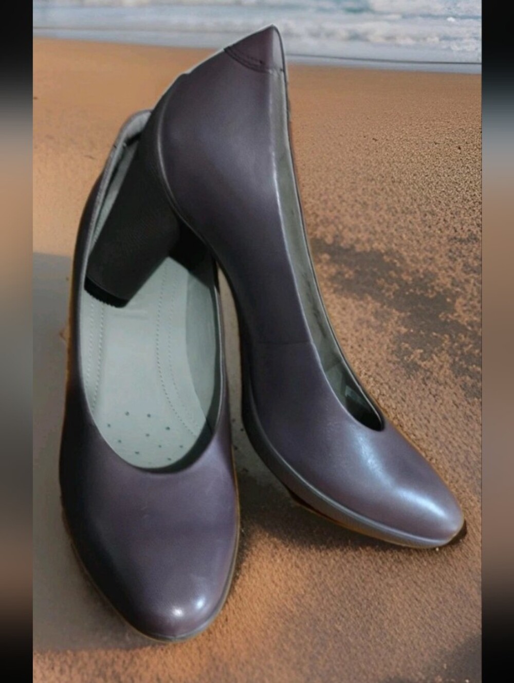 Ecco SCULPTURED PLATEAU 2025 Elegant  Women's So Comfy Heels Size 7.5/Plum